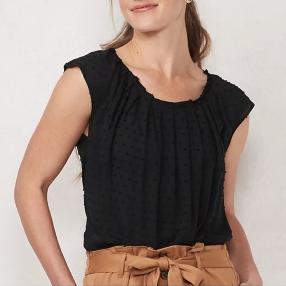 LC Lauren Conrad Black Textured Cap Sleeve Blouse